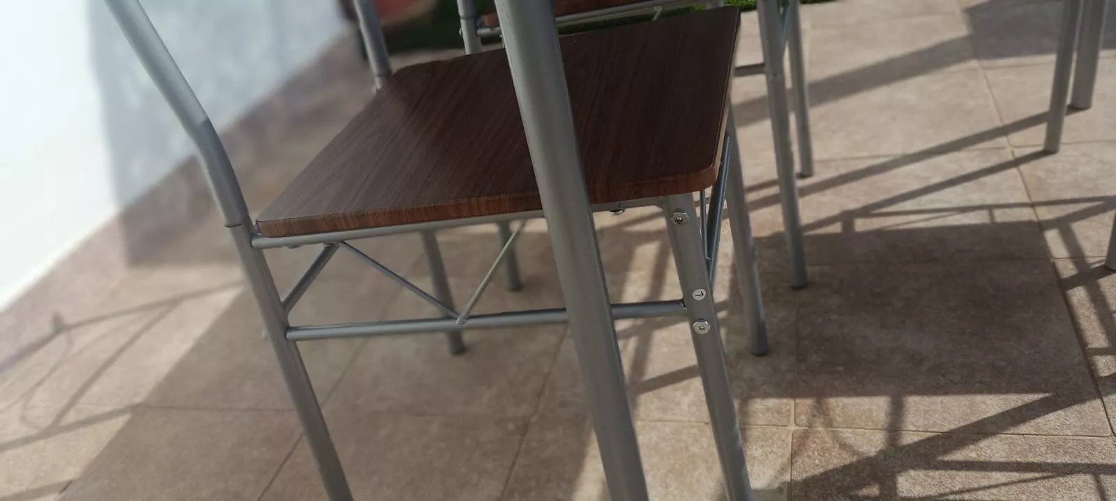 Miniatura 2 de Conjunto de mesa + 4 sillas